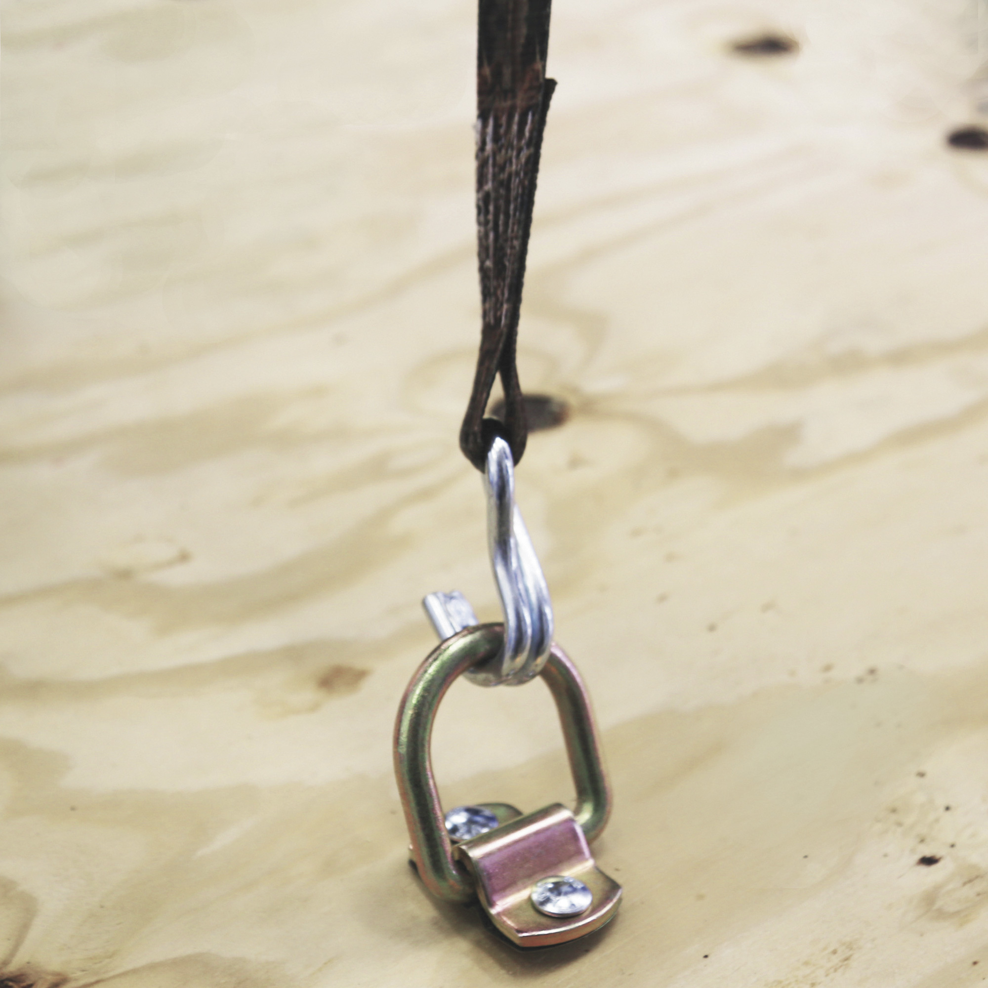 CargoSmart Locking Anti-Rattle D-Ring, 2400-Lb. Capacity, 1/4in., Model# 6509 - Bild 7 von 11