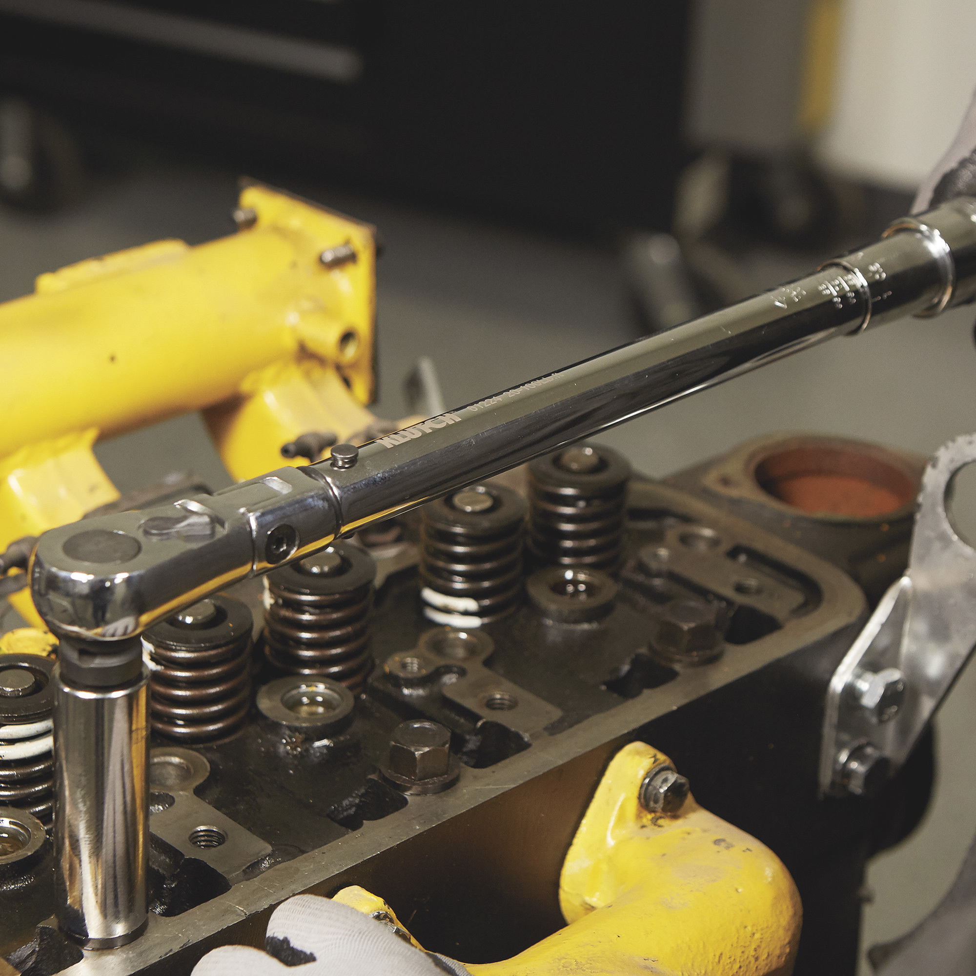 Klutch Flex Head Torque Wrench, 1/2in.-Drive