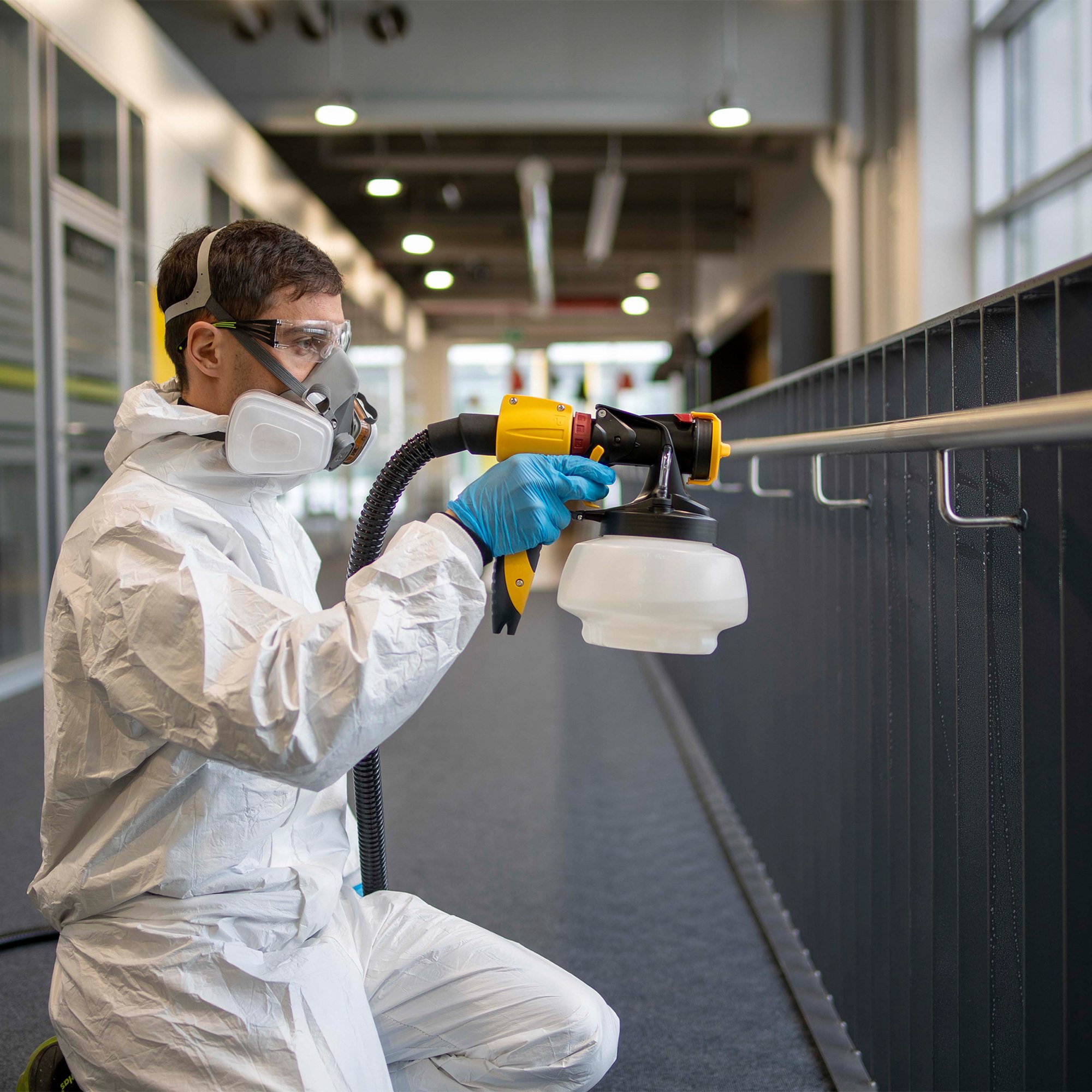 Wagner Disinfectant Control Spray Max Sprayer — 1 1/2Qt., 3.5 PSI