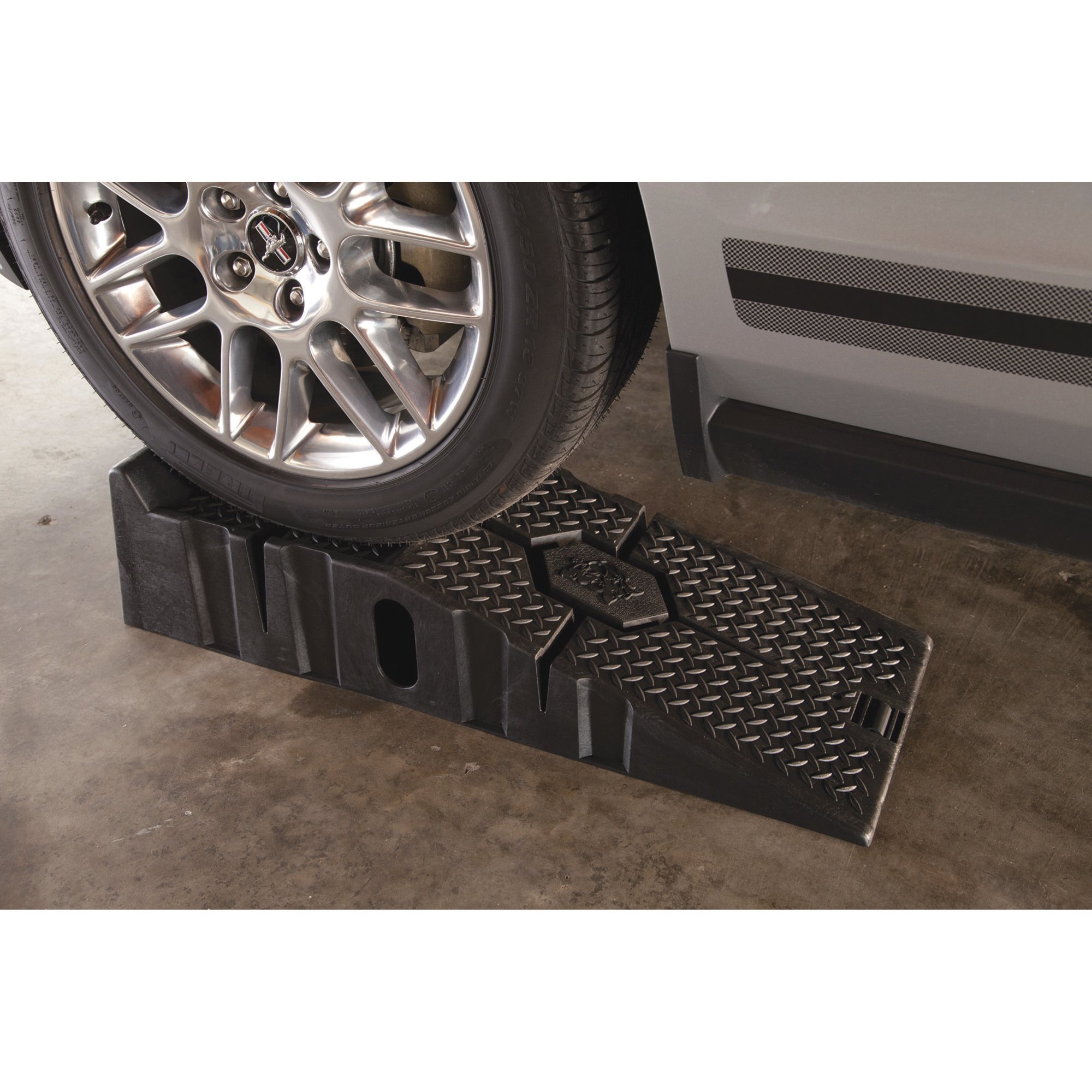 RhinoRamps Car Ramps — 4000-Lb. Load Capacity Per Ramp, 8000-Lb. Load ...