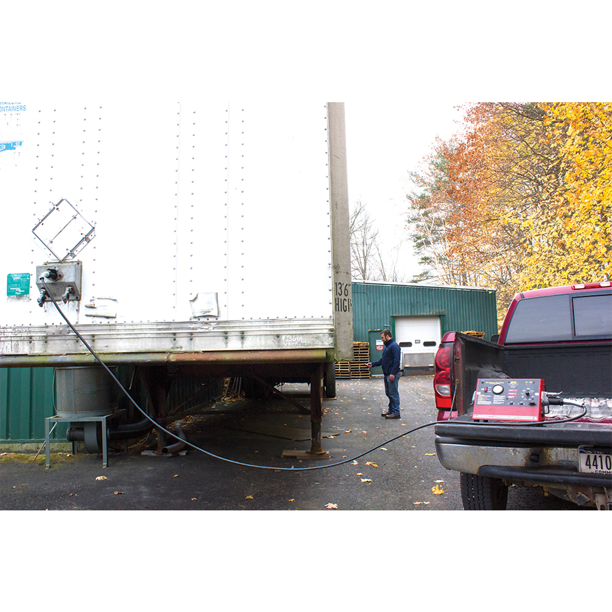 IPA Smart Mutt Mobile Universal Trailer Light Tester with Remote, Digital, 7 Round, Model 9007A