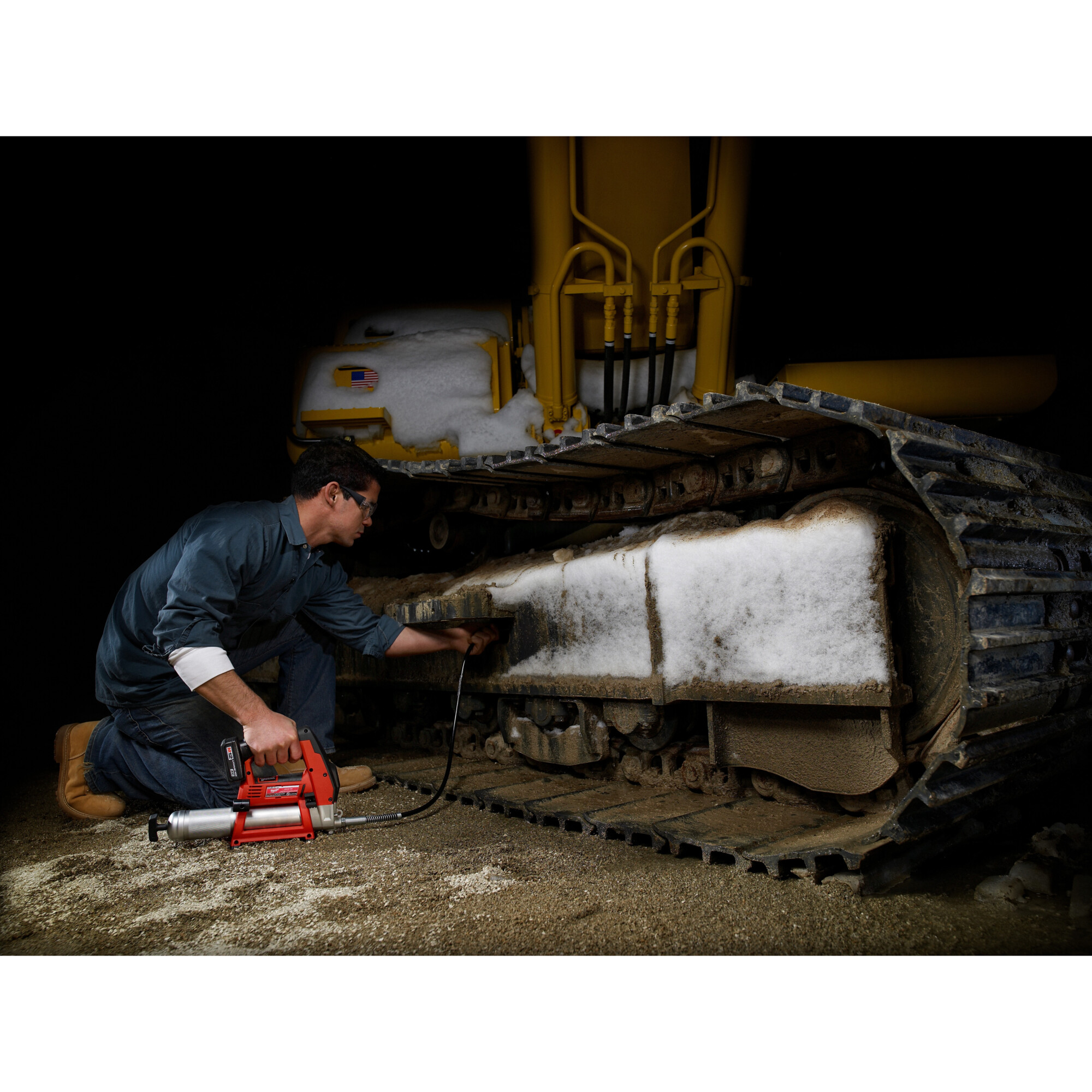 Milwaukee M12 Cordless Grease Gun Kit, 12V, 8000 PSI, Model 244621XC