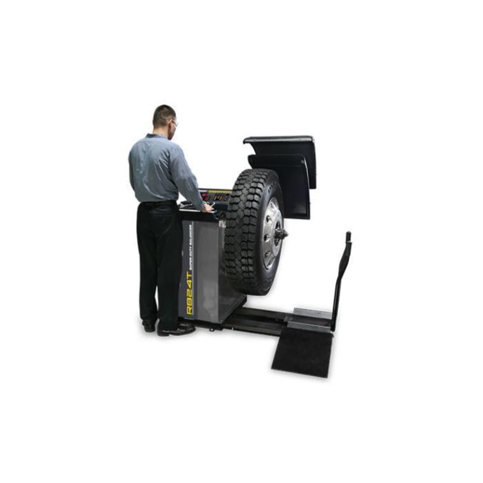 Performance Machine Ranger Wheel Ranger Products Super-Duty Truck Wheel Balancing Machine with Drive ...