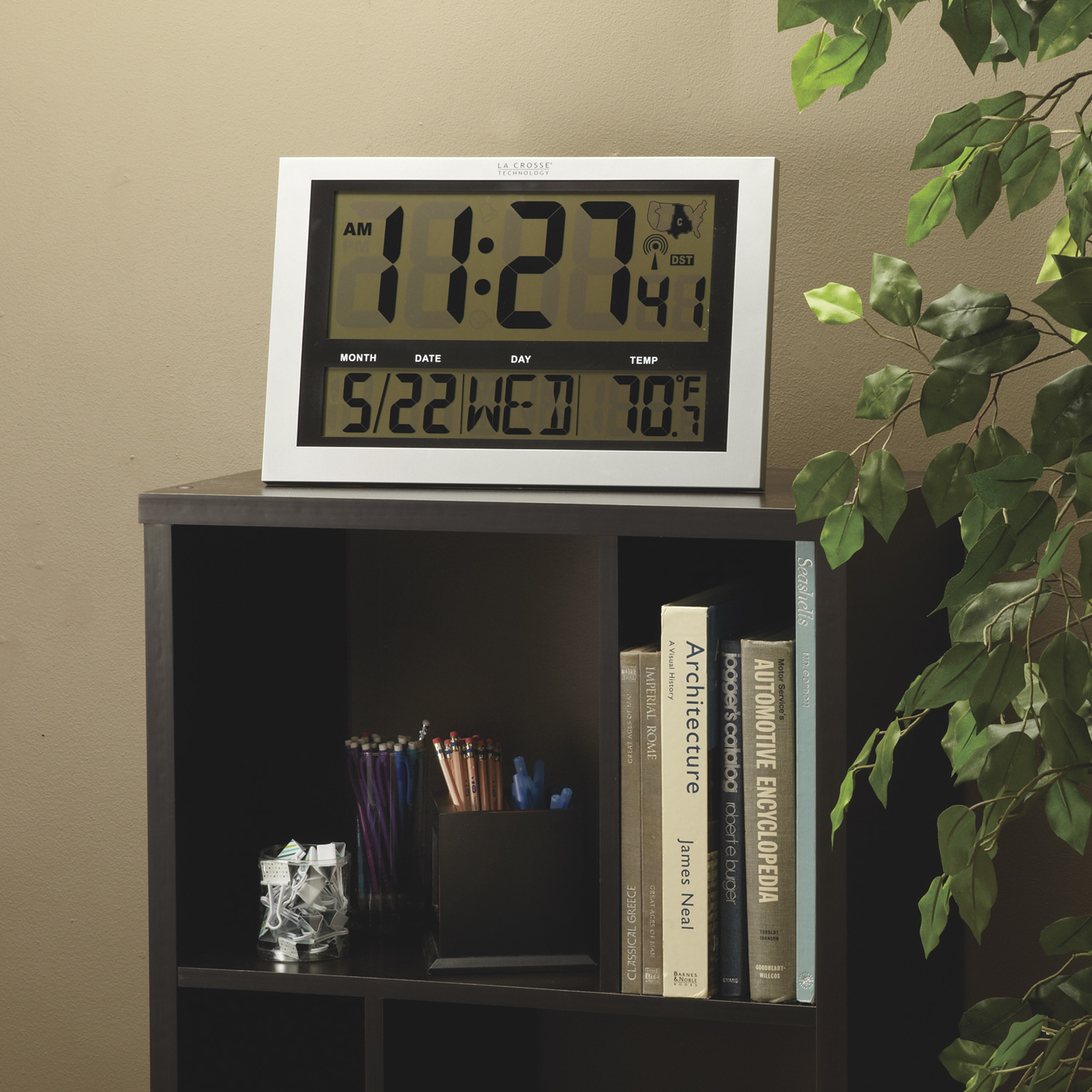 Digital LCD Clocks – Big Display Atomic Clock