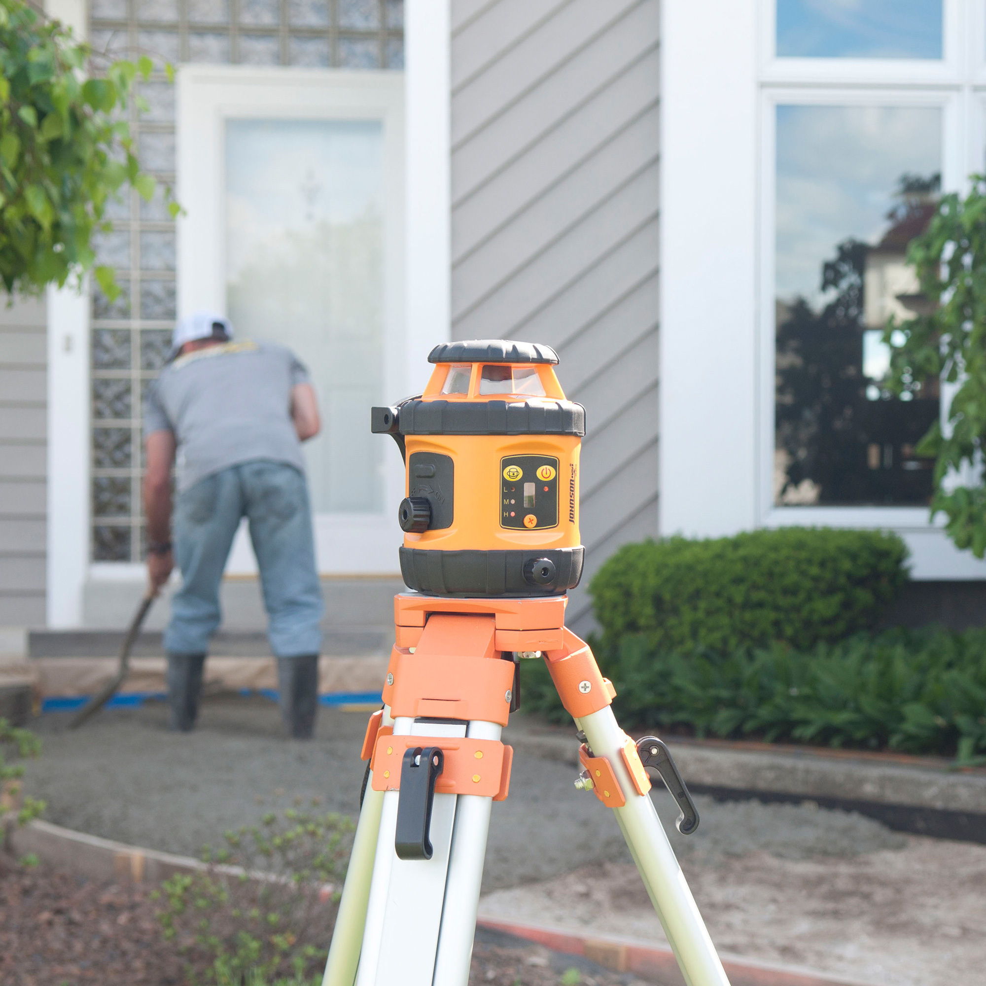 Johnson Level 40-6515 Self-Leveling Rotary Laser – Red Beam, For Indoor/Outdoor Leveling