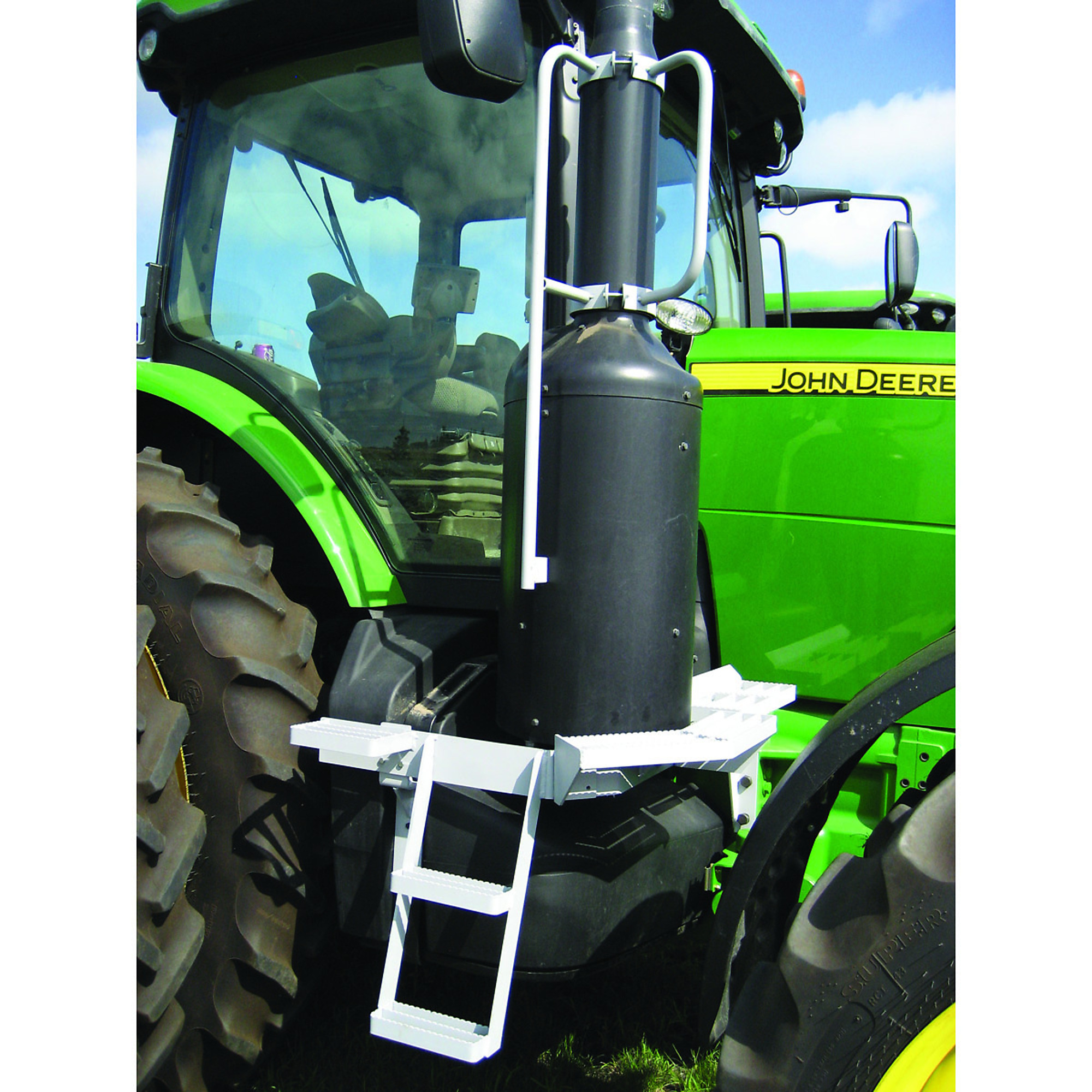 K & M, JD TIER 4 SERIES RH STEP, Model# 3138