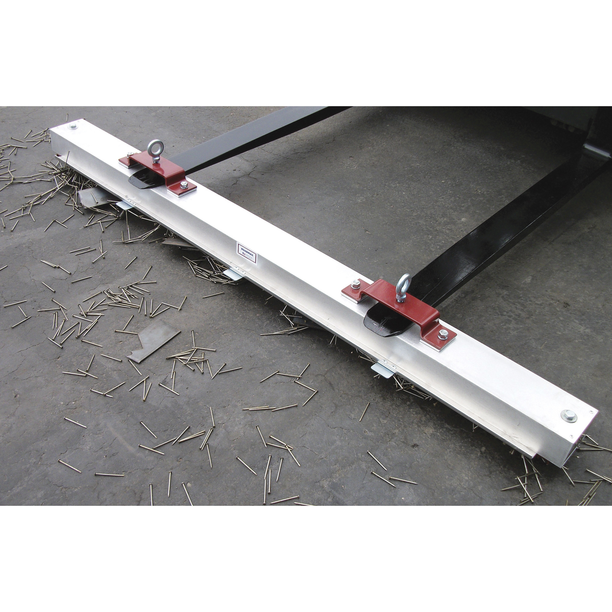AMK Magnetics 84in. Double Strength Roadmag Magnetic Sweeper, with Release, Model# RDS-84LR