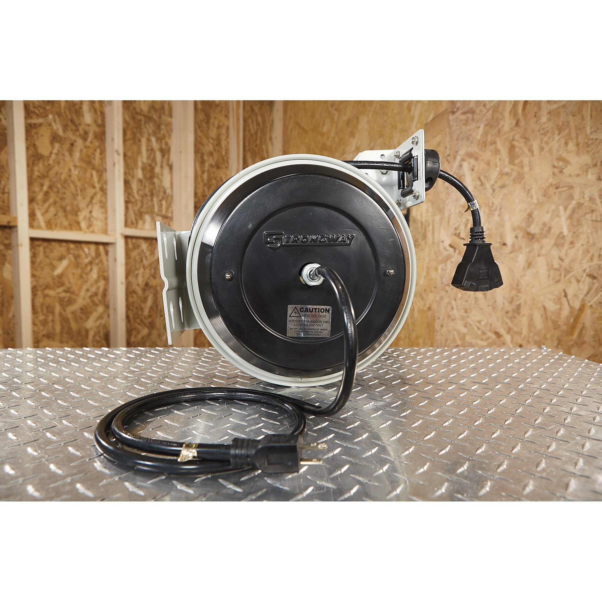 Strongway Heavy-Duty Retractable Extension Cord Reel, 50ft., 12/3, Triple  Tap