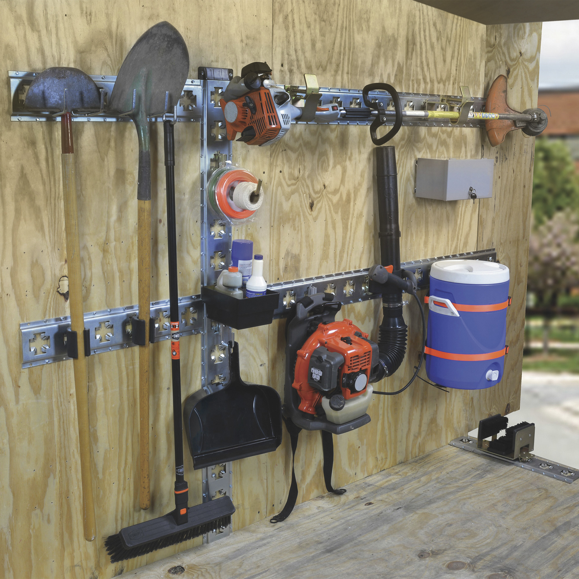 CargoSmart Tool Stabilizer — For ETrack and XTrack Northern Tool