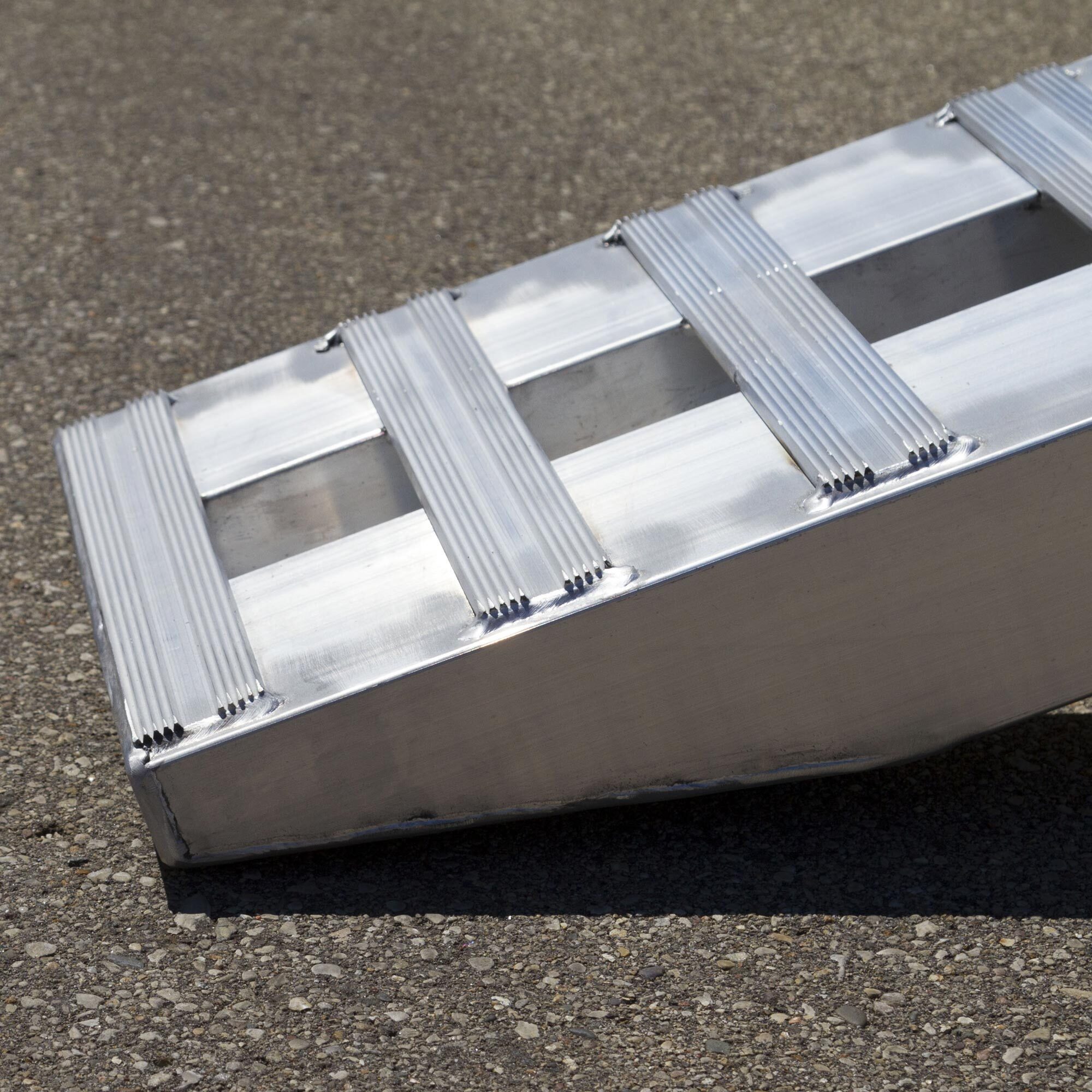 Heavy Duty Ramps 7ft. 6in. x 14ft. Ramp, Aluminum, 10,000lb. Capacity ...