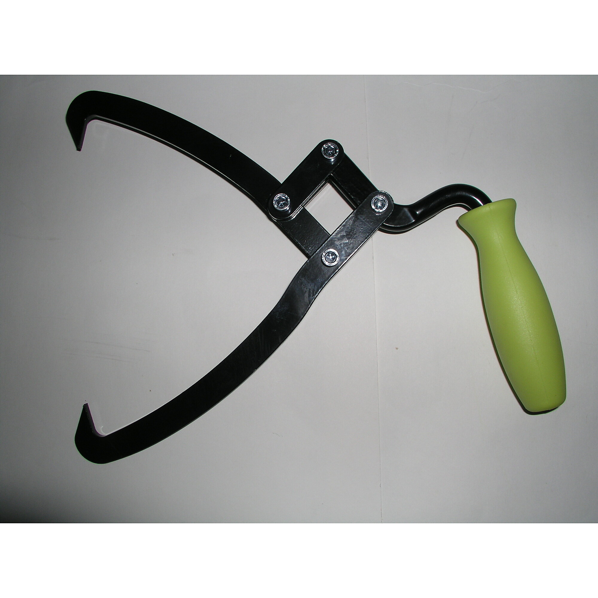 Timber Tuff Tools Log Tongs - 8in. Diameter, Heavy-Duty Steel, Offset Handle, Model# TMW-40