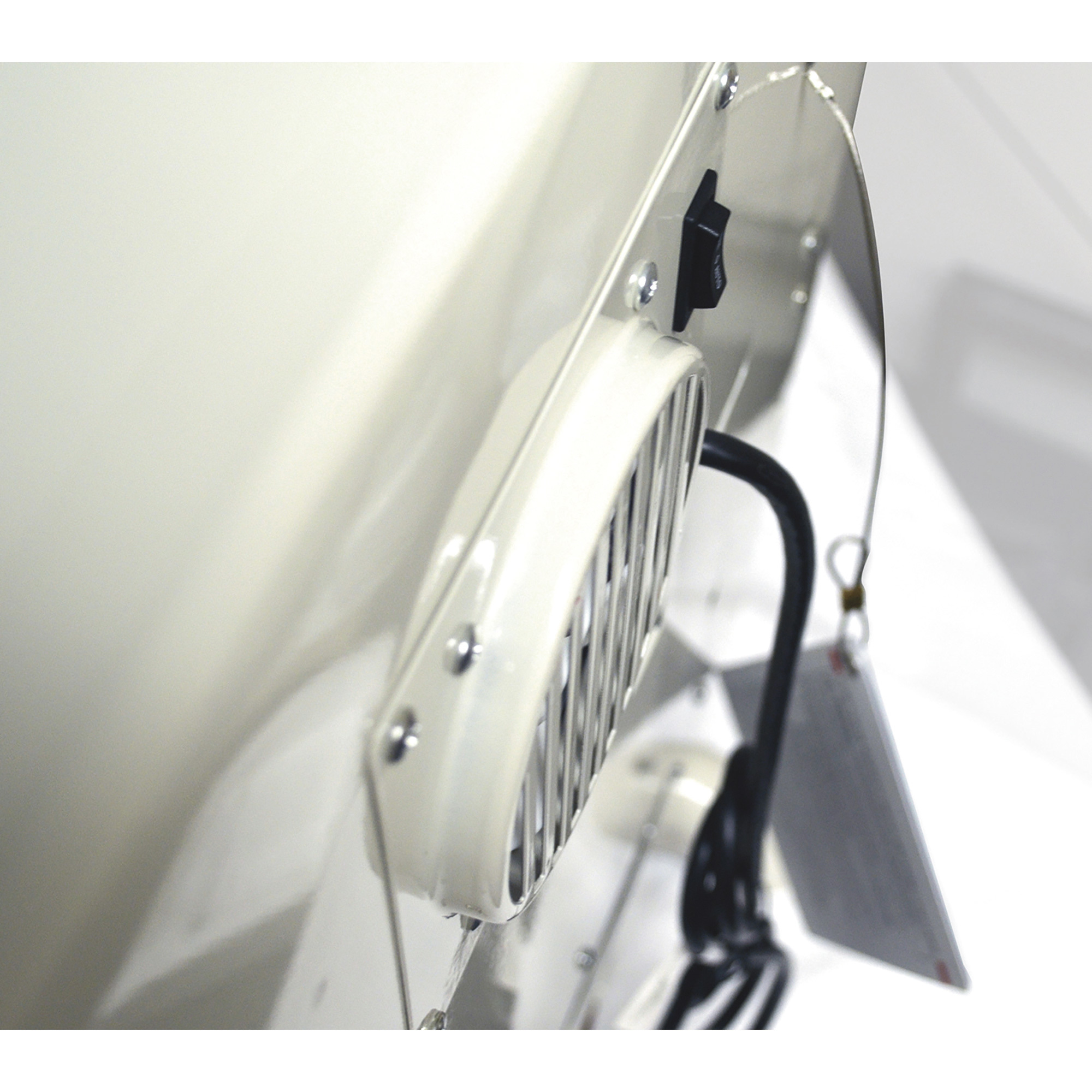 thumbnail 5 of 9