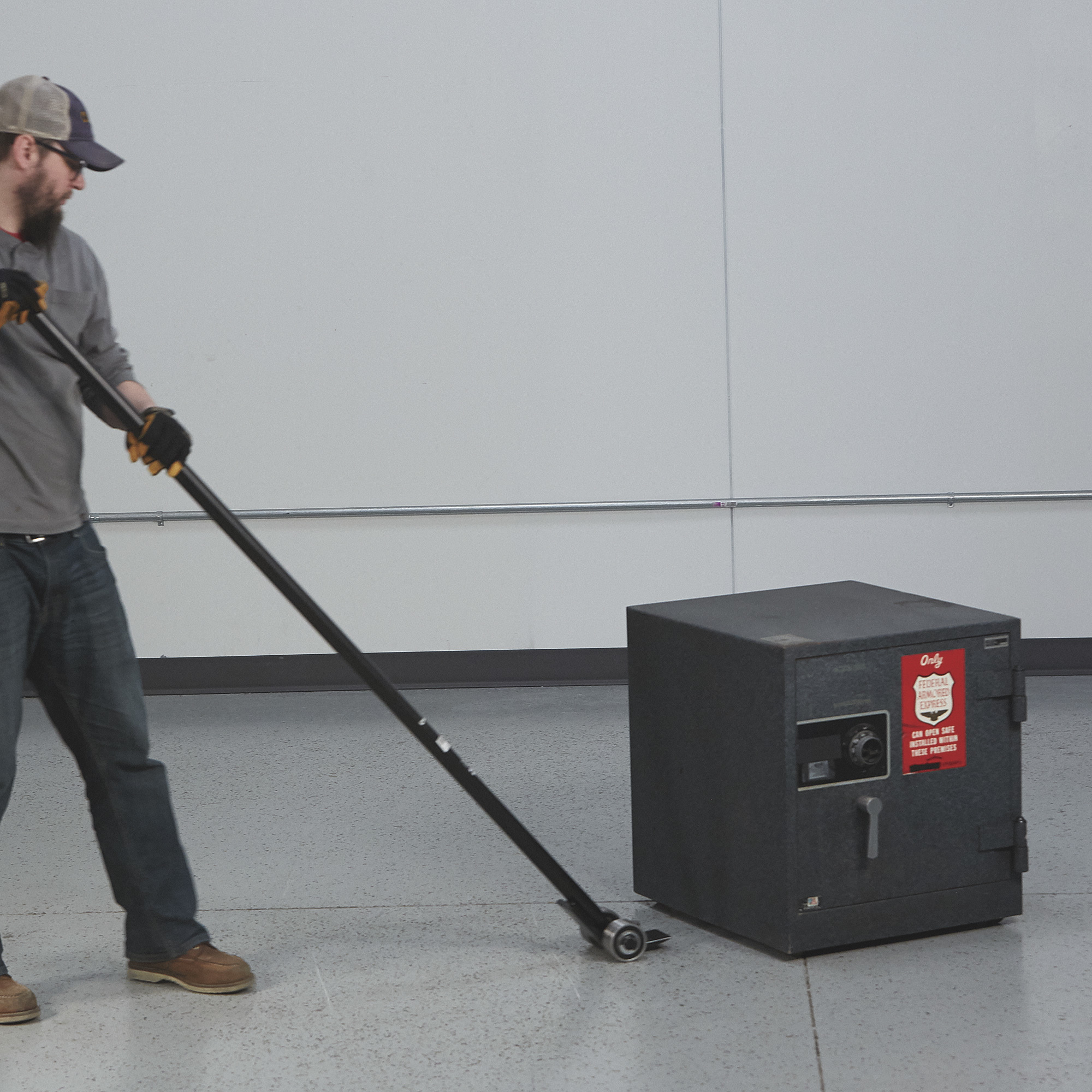 Strongway Steel Pry Bar Lever, 5.5Ton Capacity Northern Tool