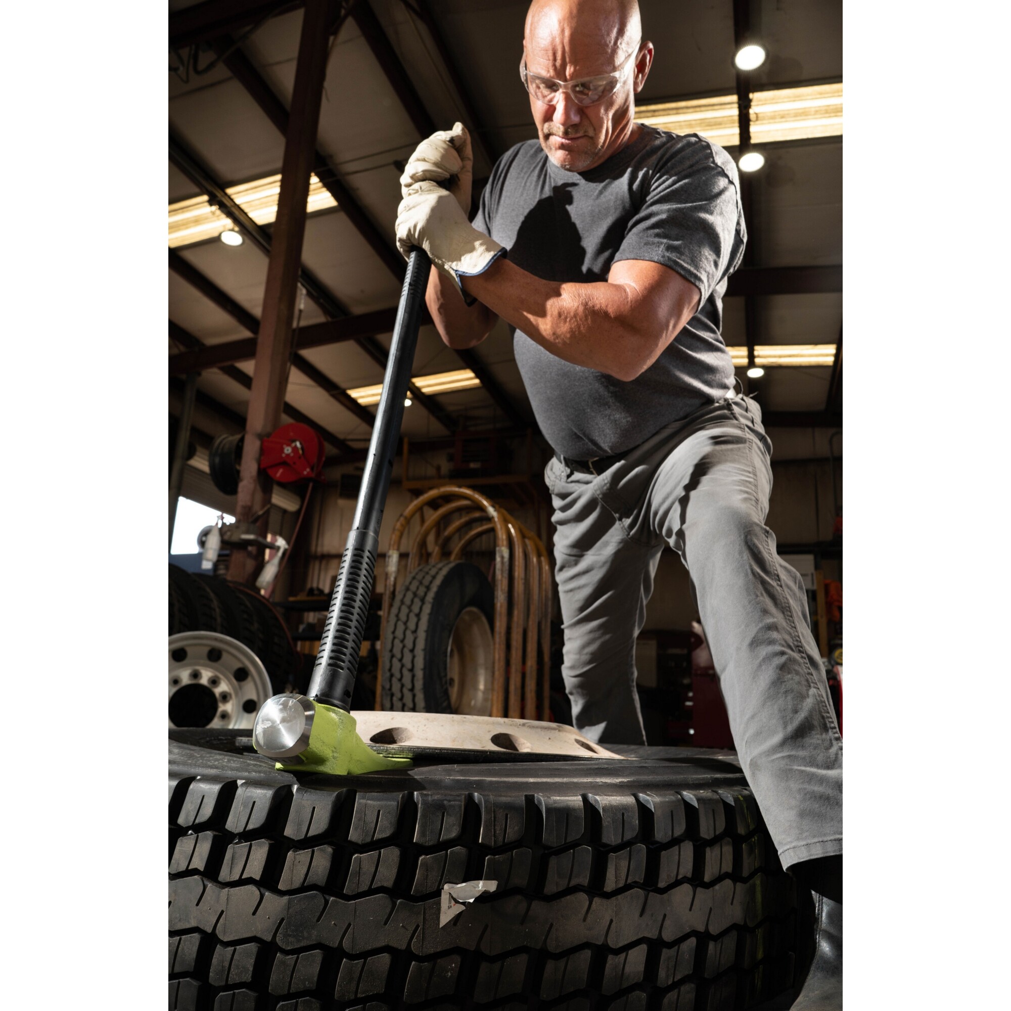 Wilton, Bead Breaker, Handle Length 36 in, Model 51136 Northern Tool