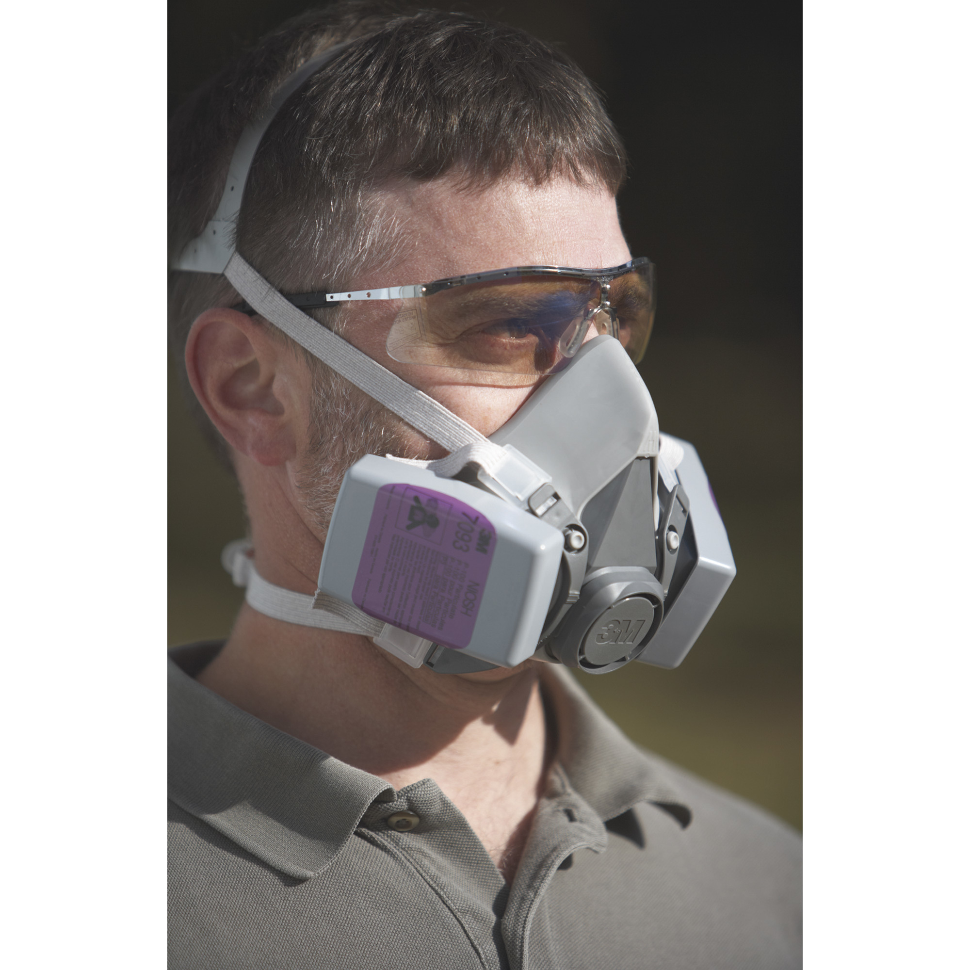 3M Demolition Respirator, P100 Rating, Medium Size, NIOSH Approved ... - Demolition Respirator For Fiberglass