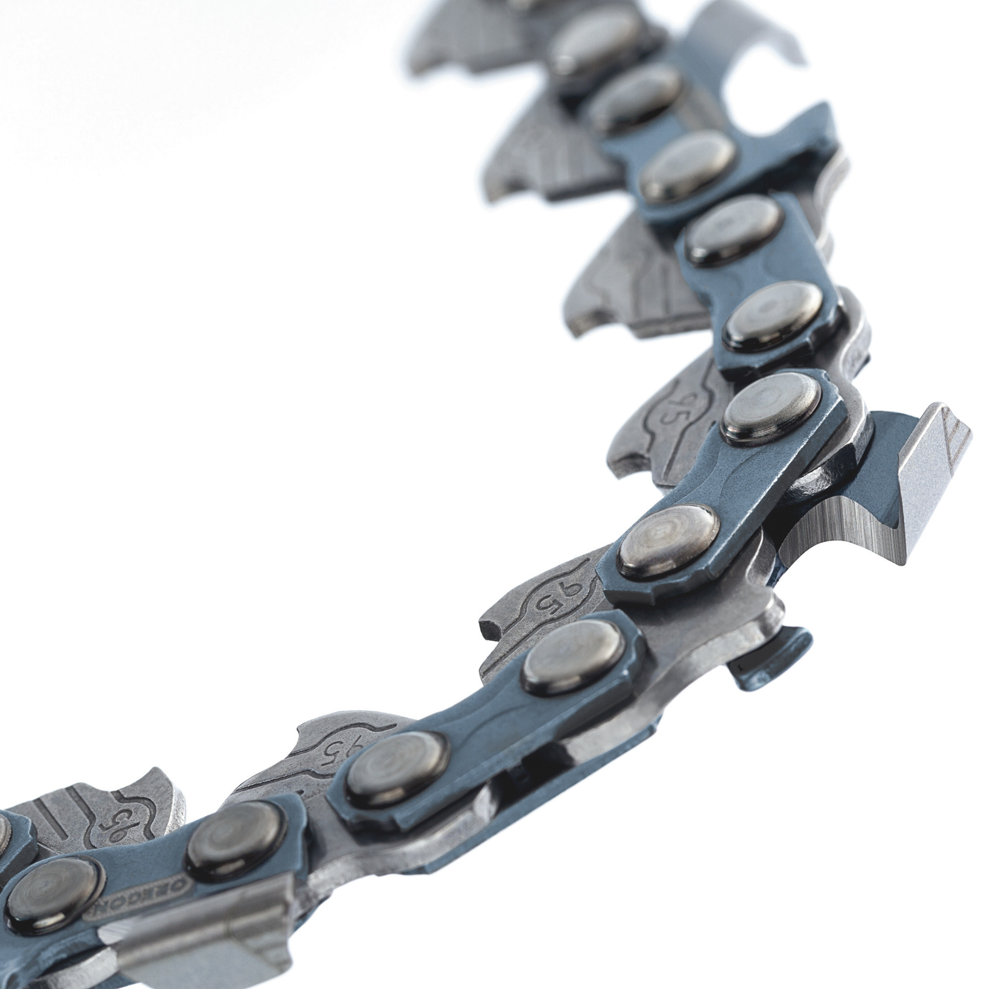 Oregon SpeedCut Narrow Kerf Chainsaw Chain, 0.325in. x 0.050in., Fits 16in. Bar, Model M66