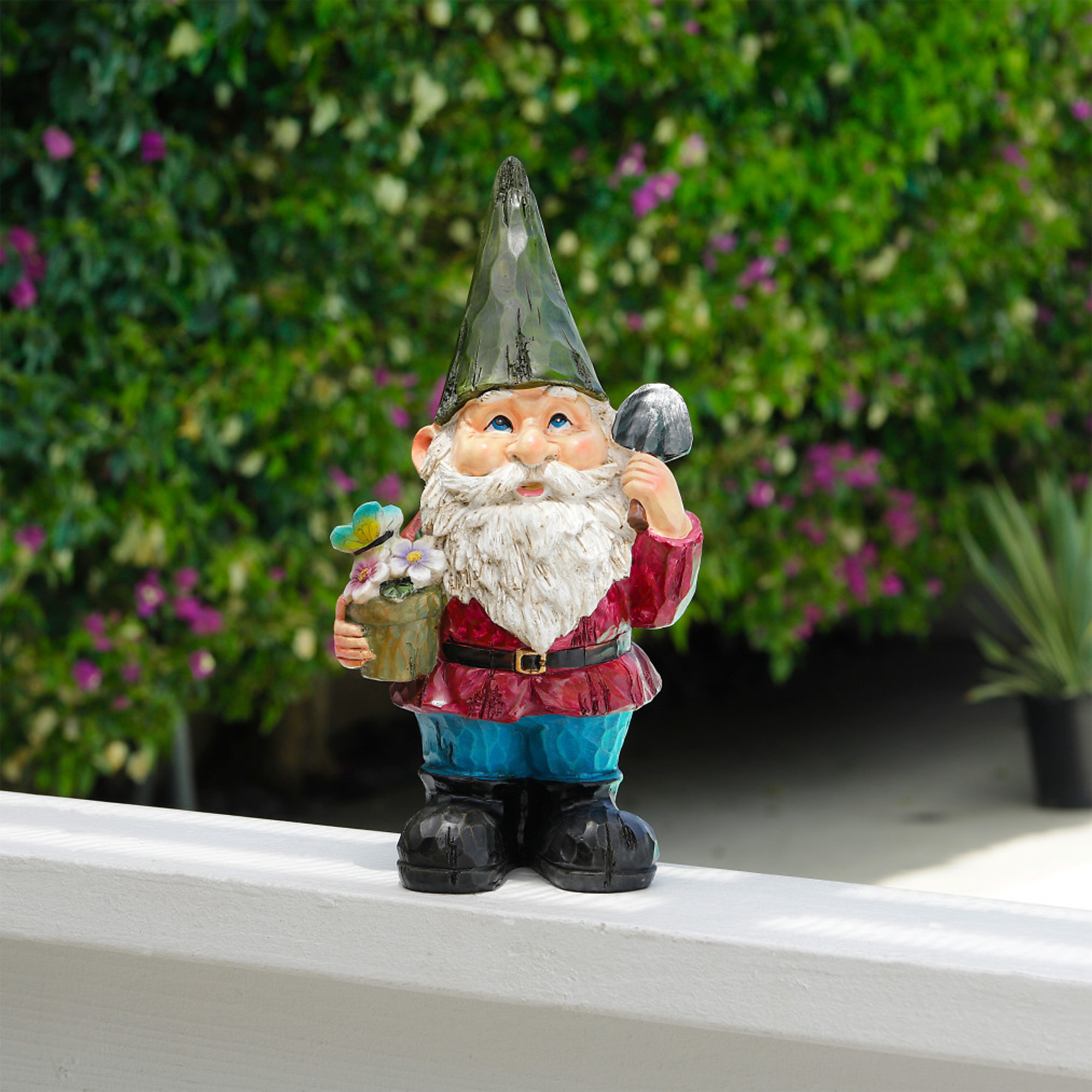 Alpine Corporation, Gnome with Flower Pot Statue, Model