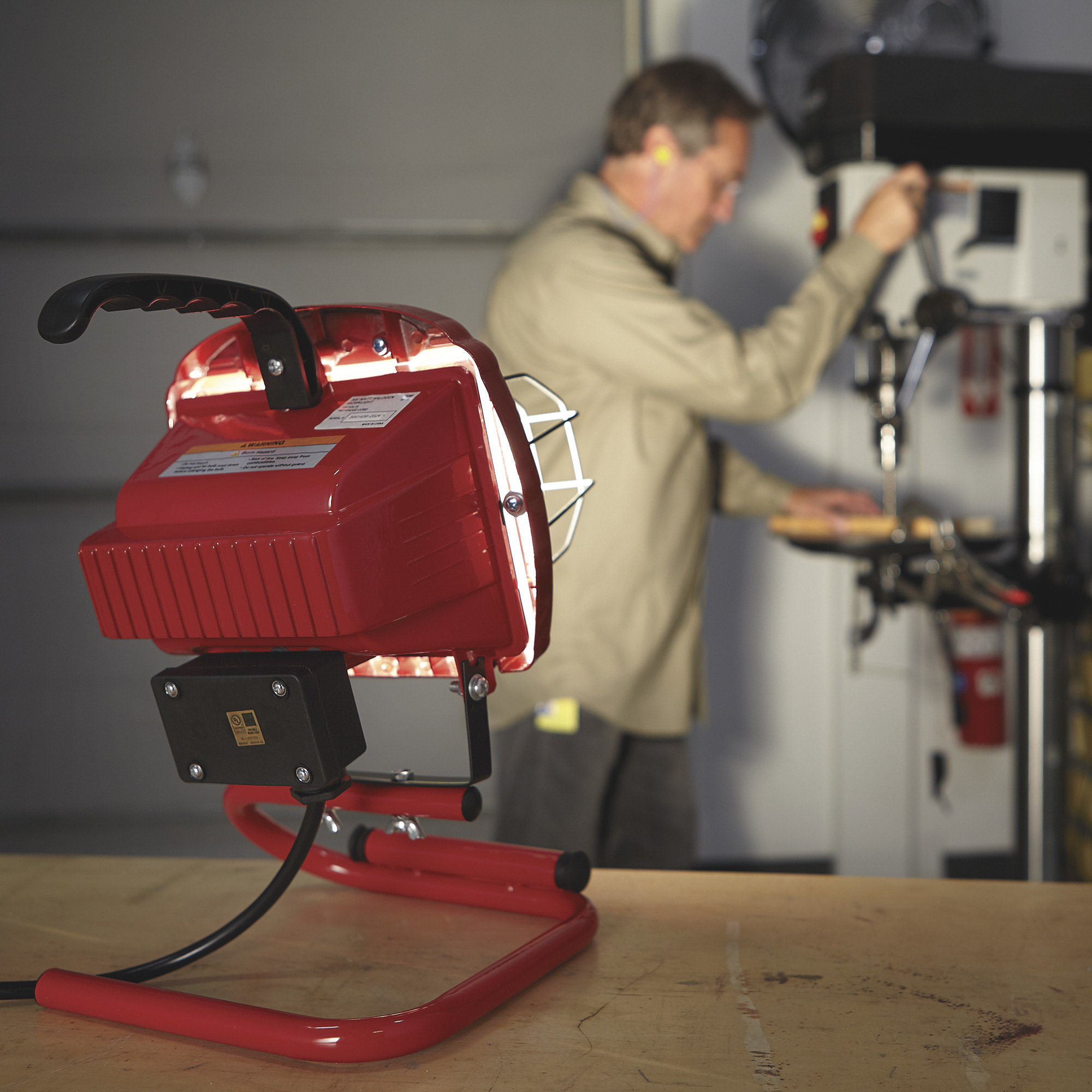 Ironton Halogen Portable Work Light — 500 Watts Northern Tool