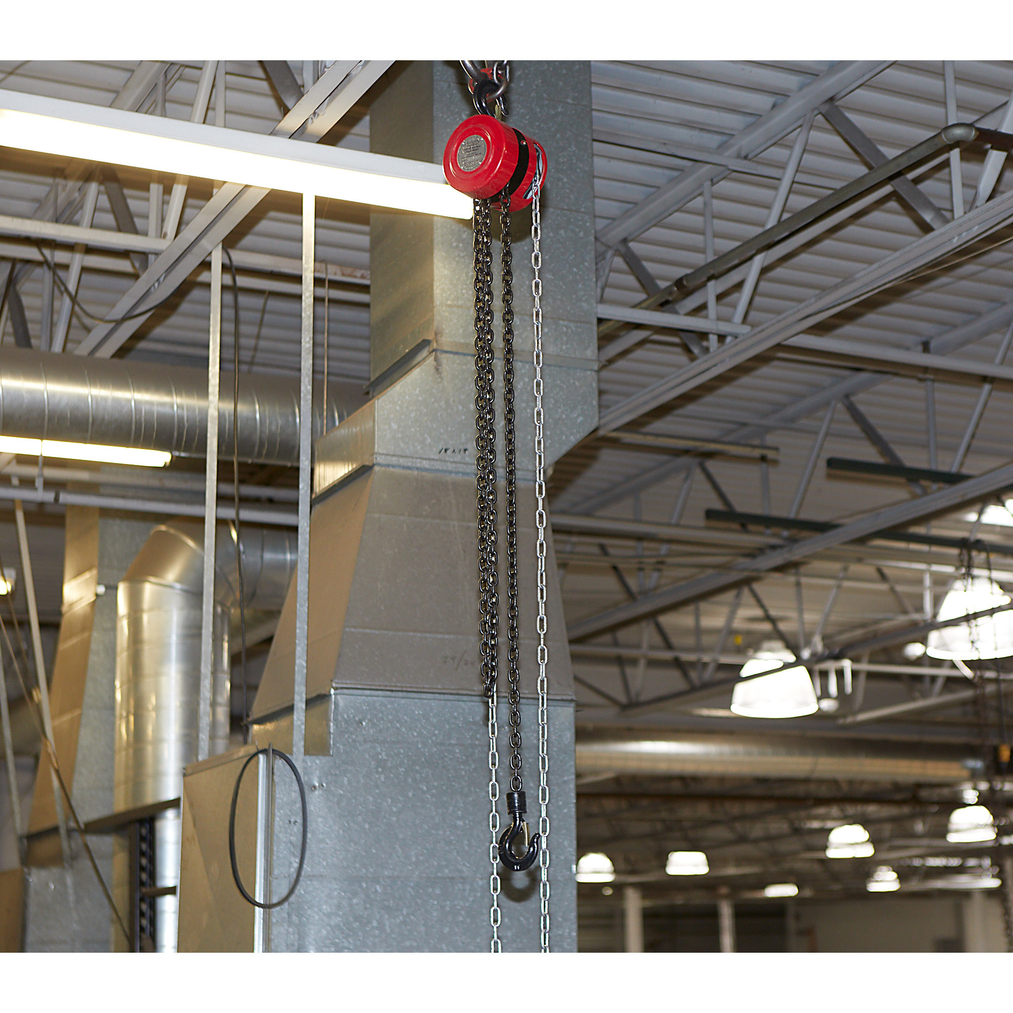 Ironton Manual Chain Hoist — 2200Lb. Capacity, 10ft. Lift Northern Tool