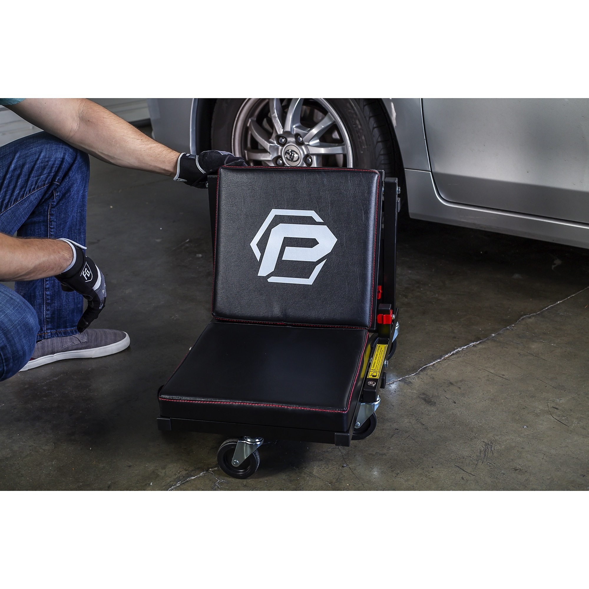 Powerbuilt, 2in.1 Low Creeper Seat Roller Stool, Capacity 330 lb, Max