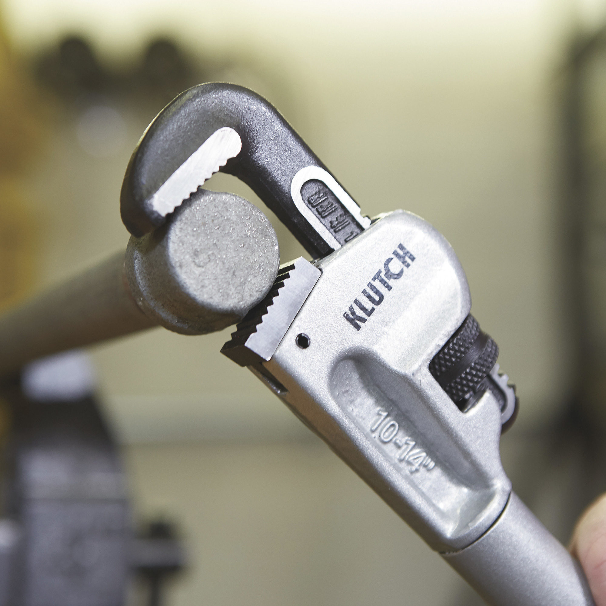Klutch 10in.14in. Extendable Pipe Wrench Northern Tool