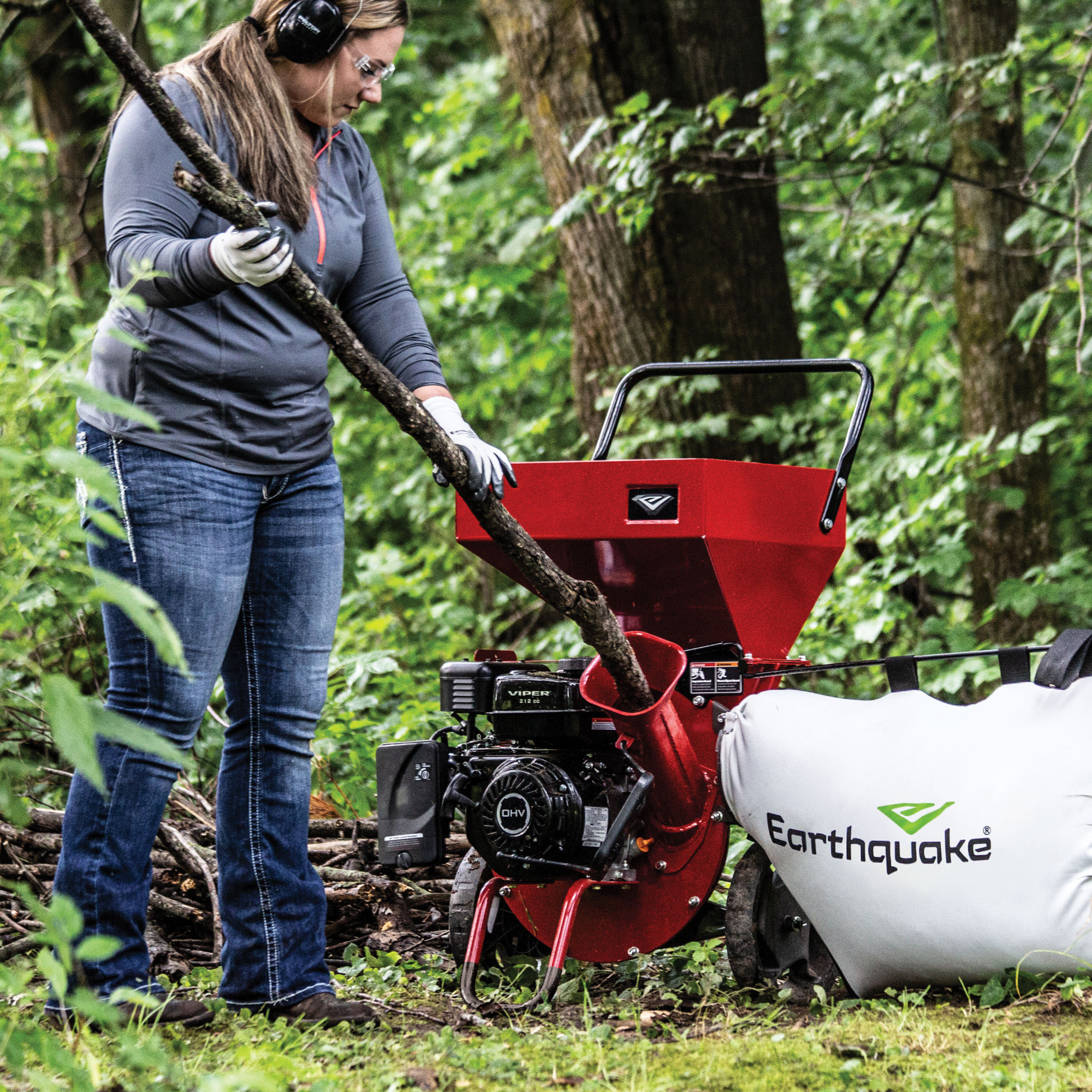 Earthquake, K32 Chipper Shredder, 212cc 4-Cycle Viper Engine