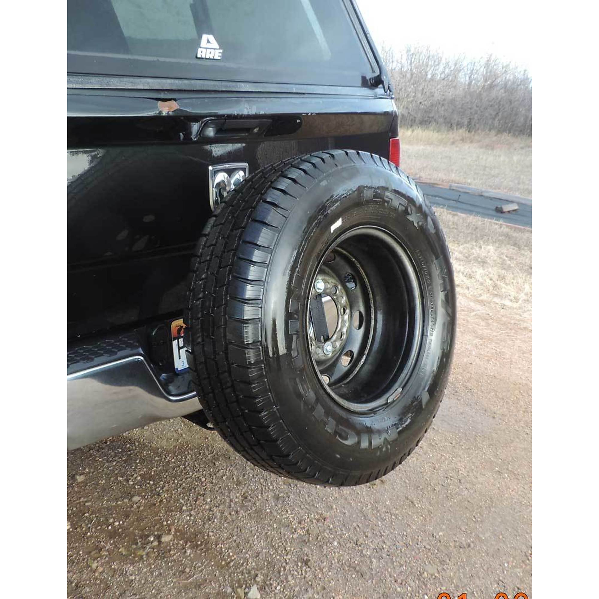 Hornet Outdoors, Universal Truck Spare Tire Mount Heavy Duty, Model# U-4100