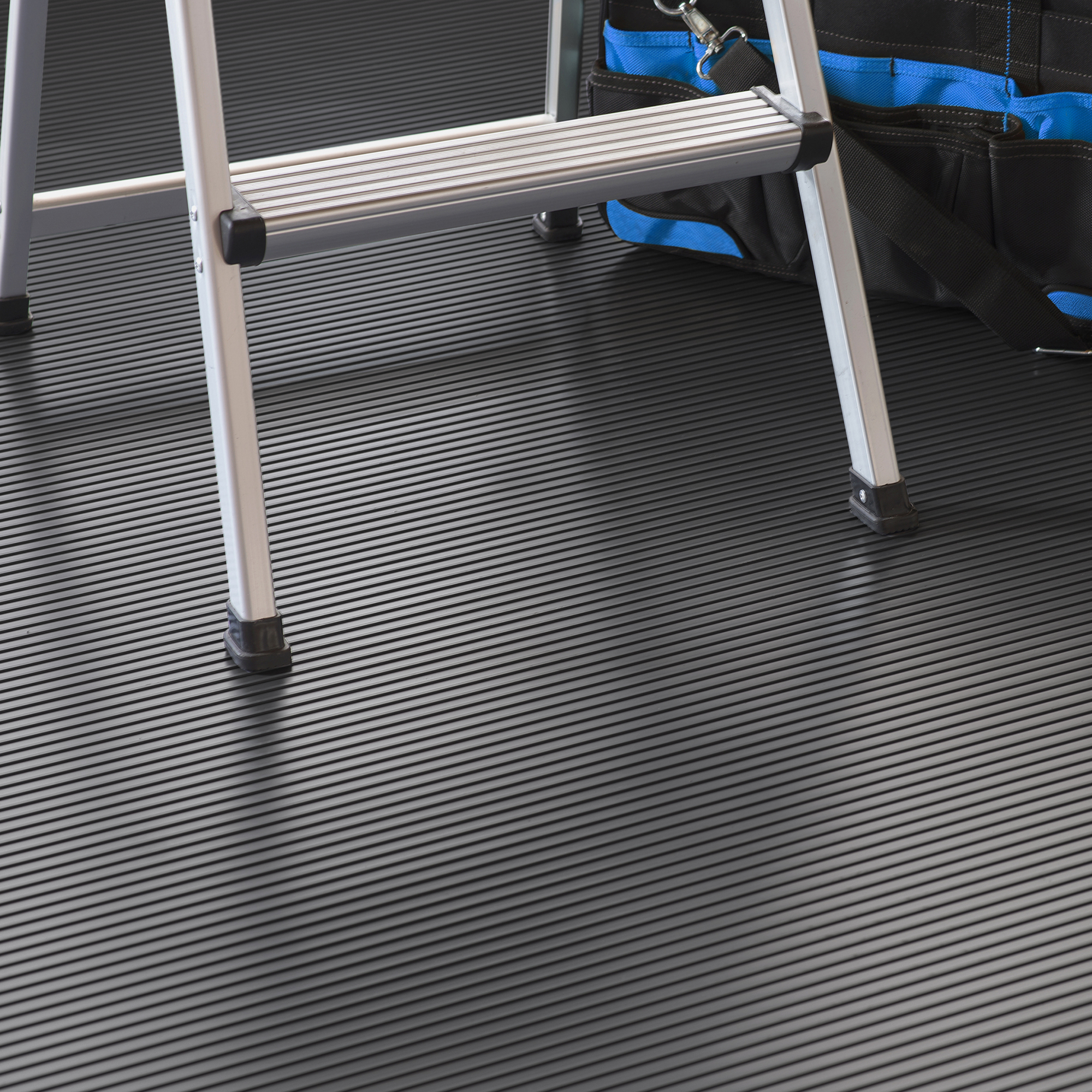 G-Floor, Vinyl Floor Protector Mat, Coverage Area 50 ft², Model# GF55RB510SG