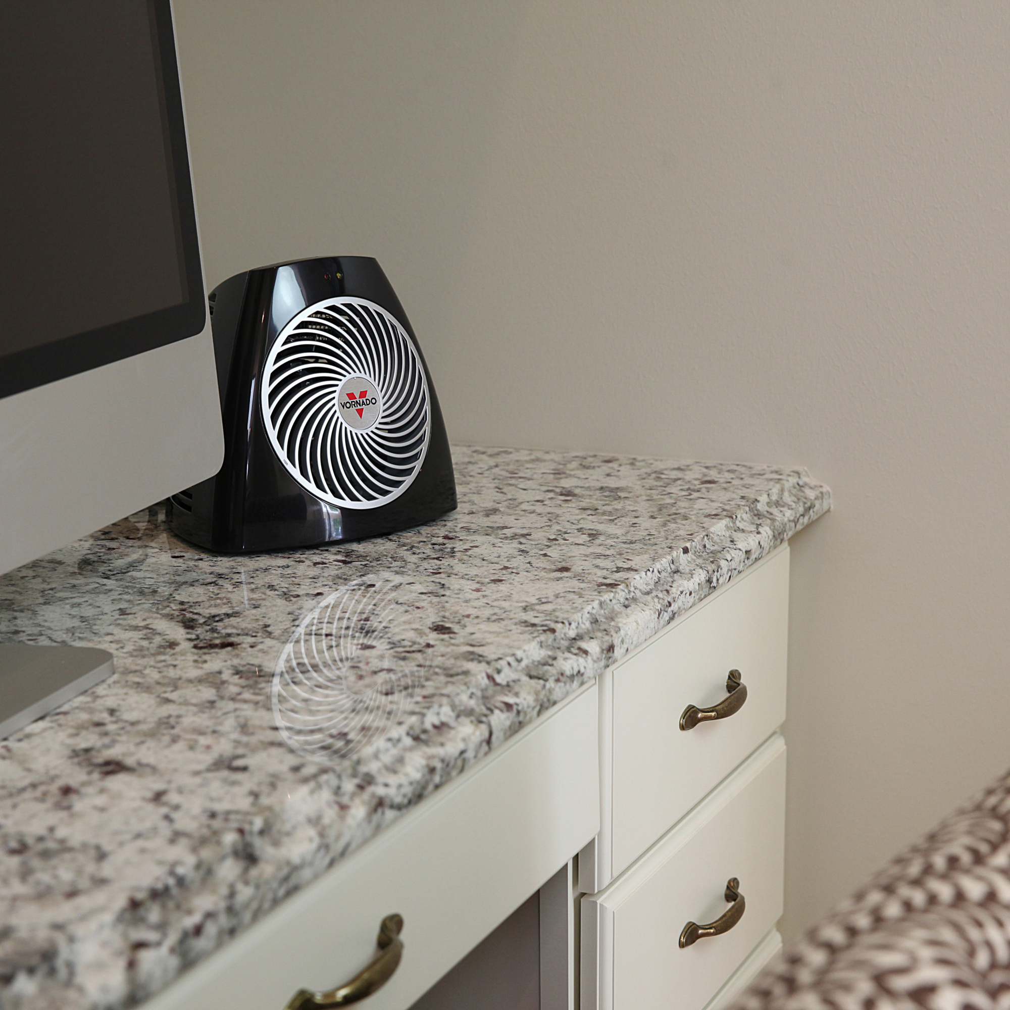 Vornado VH202 Space Heater - Thumbnail 5