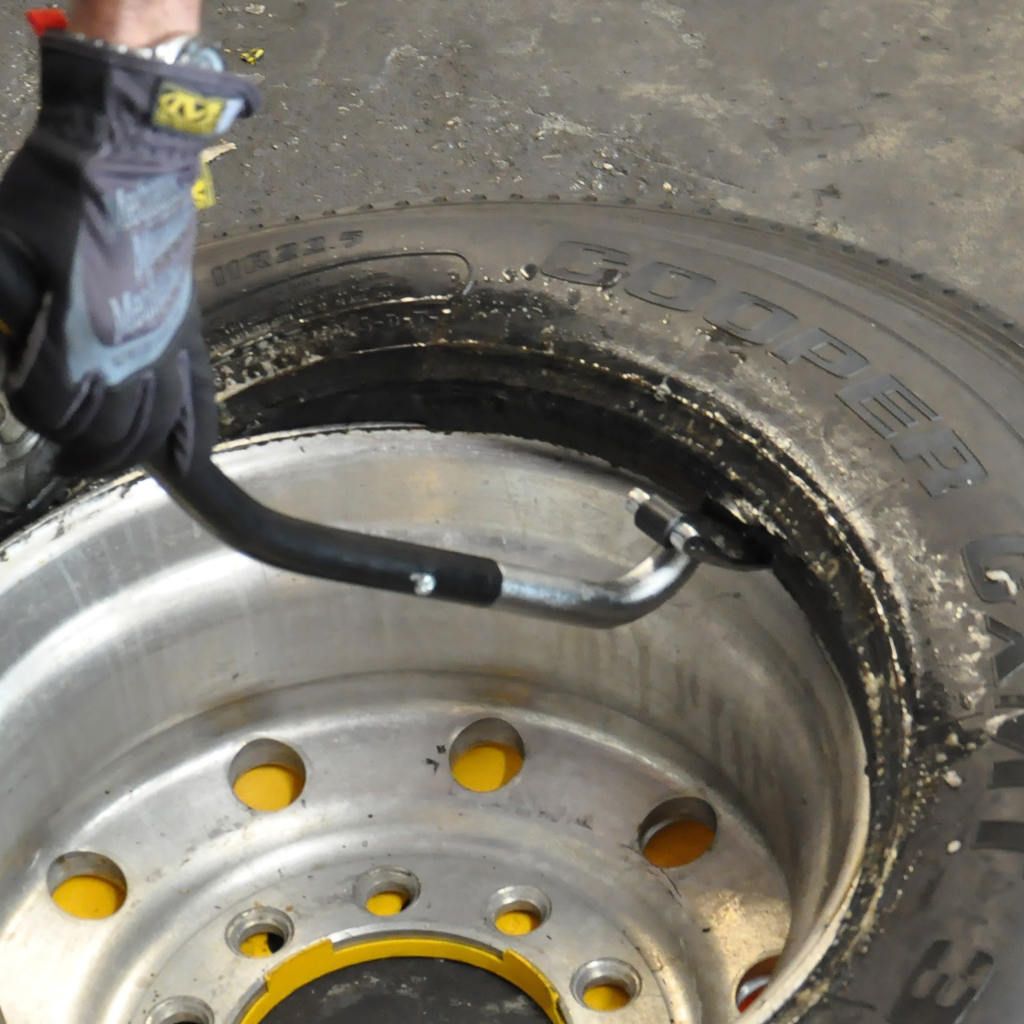 ESCO Truck Tire Mounting Tool, Model 90518200M Northern Tool