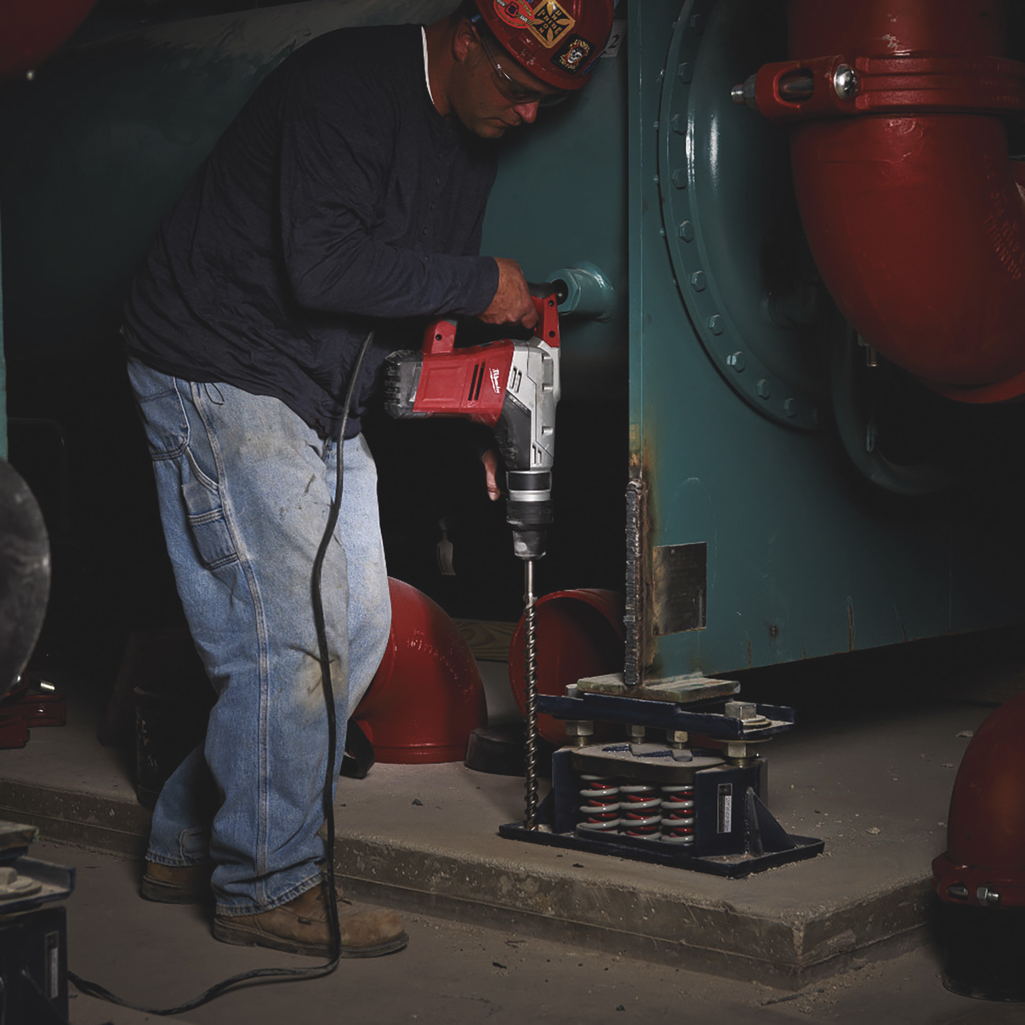 Milwaukee SDSMax Rotary Hammer Kit — 1 9/16in. Chuck, 10.5 Amp, 5.5 Ft./Lbs., 450 RPM, 3000 BPM