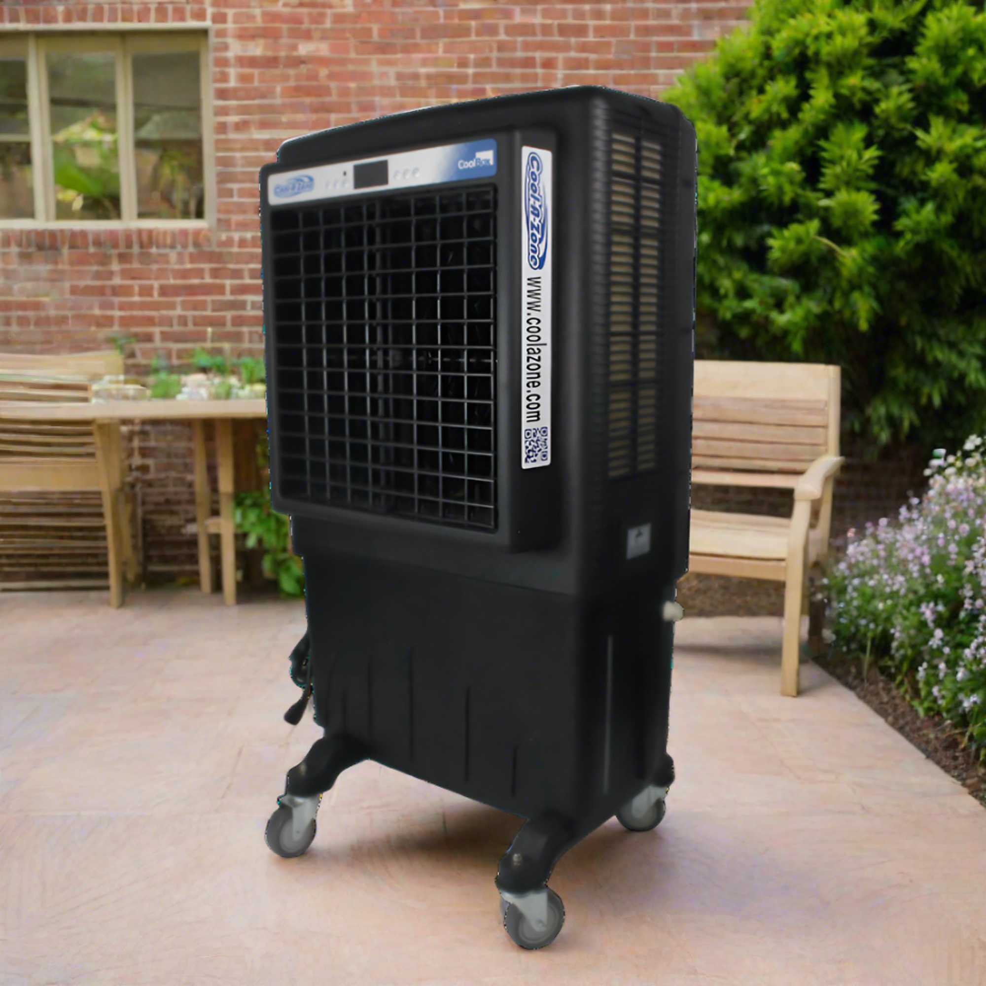 Cool-A-Zone MeteorChill Portable Evaporative Cooler — 4.5ft., Cools Up to 1420 Sq. Ft., 3 Honeycomb Pads, Remote, Auto Louvers, 3 Speeds, Sleep Mode, Locking Wheels, Model# CAZ4350ECBK