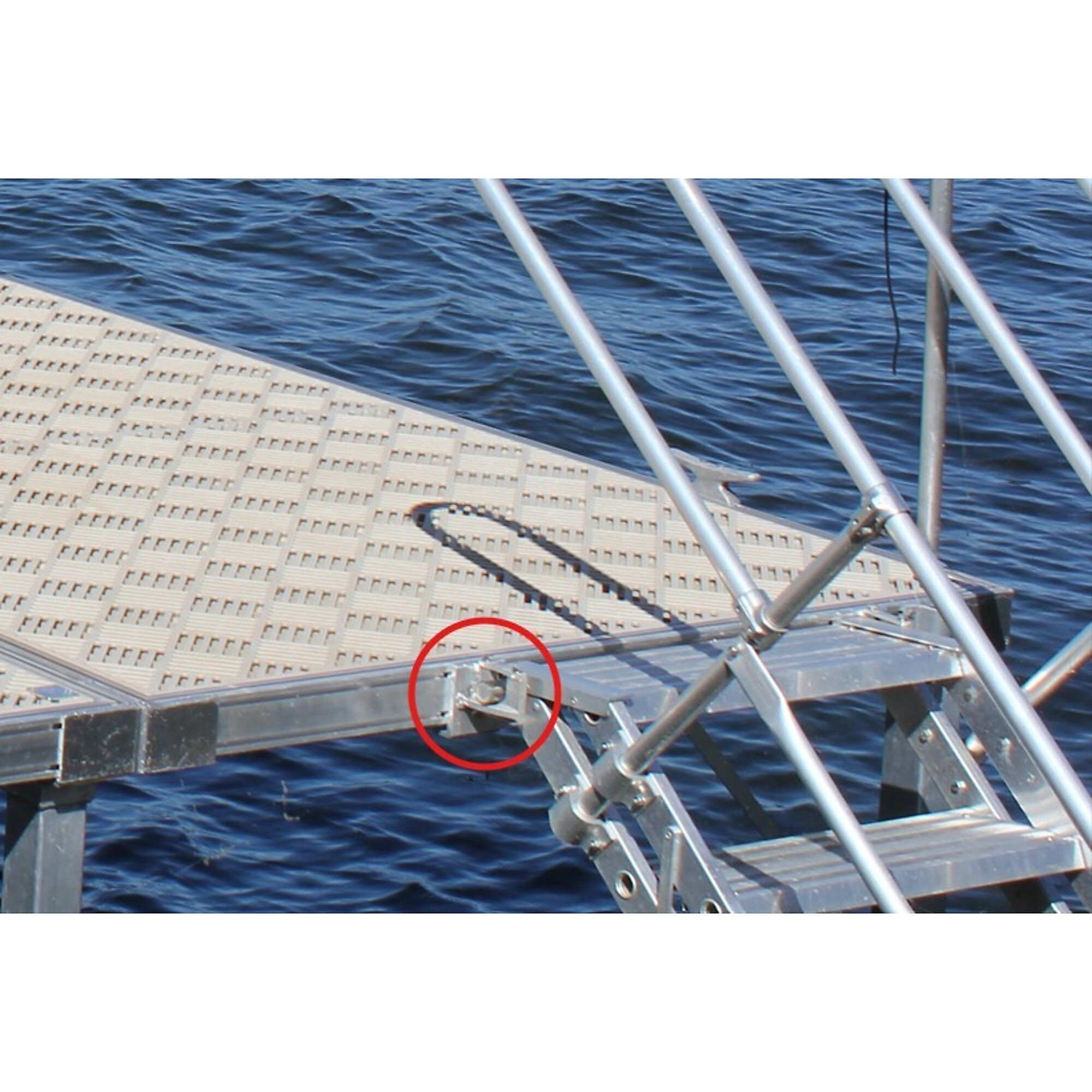 EasyConnect Stair Bracket for Alumidock Stair — Left, Model# DOCKS:EC-SB-L
