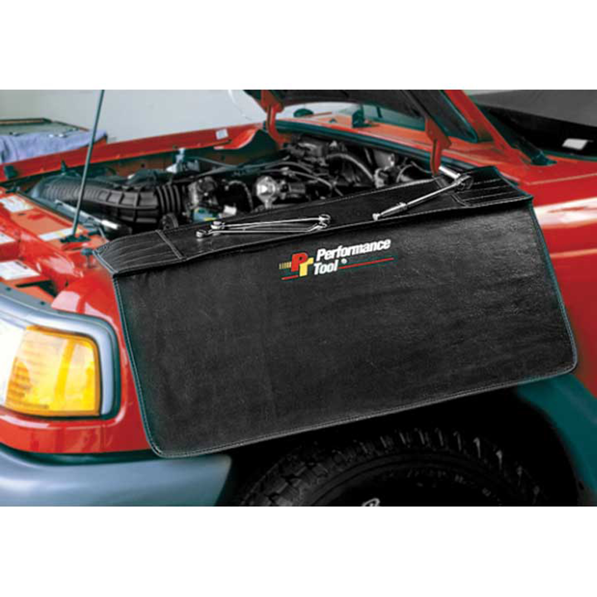 Performance Tool Heavy Duty Fender Cover — 33in. x 24in., Scratch & Dent Protection, Vinyl, Built-In Tool Pockets, Model# PRTW80583