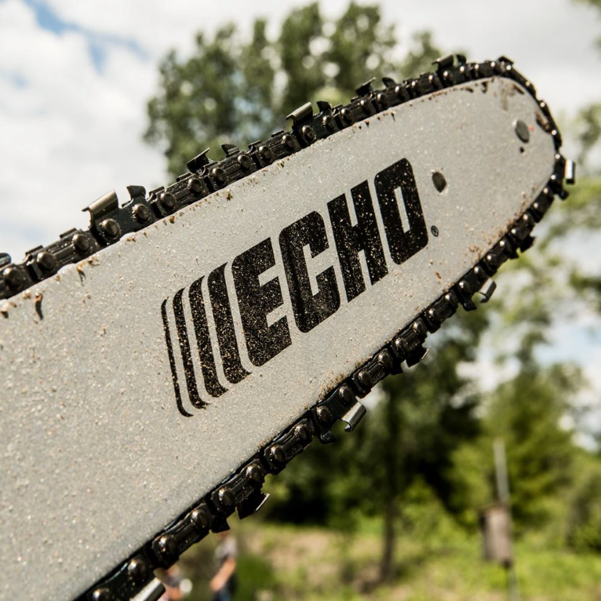 ECHO, 12" 91PXL chainsaw chain, 45 drive links, Pitch 3/8", Guage 0.043", For use on ECHO chainsaw model CS-2511T, Compatible with ECHO guide bar model 12A0CD3745C, Model #91PXL45CQ