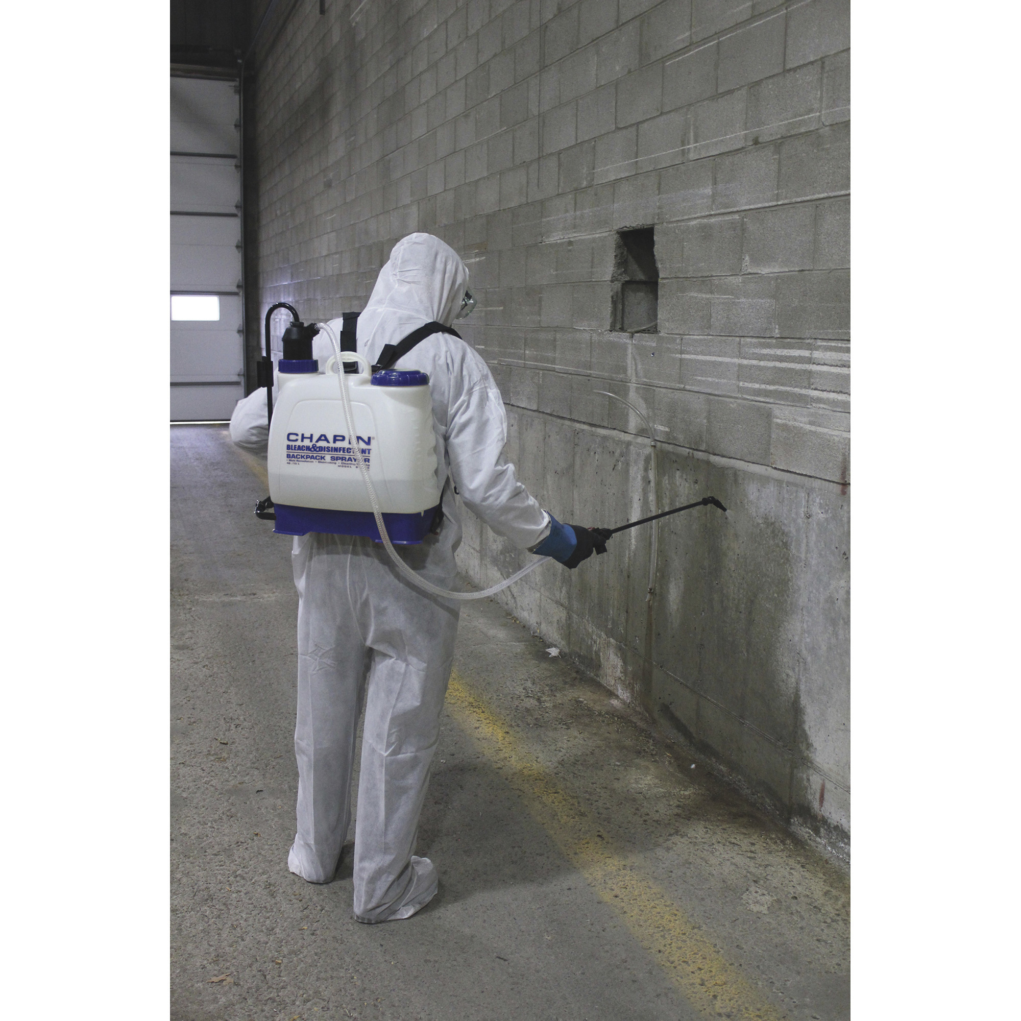 Chapin 4Gallon Disinfectant Bleach Backpack Sprayer, Model 61575