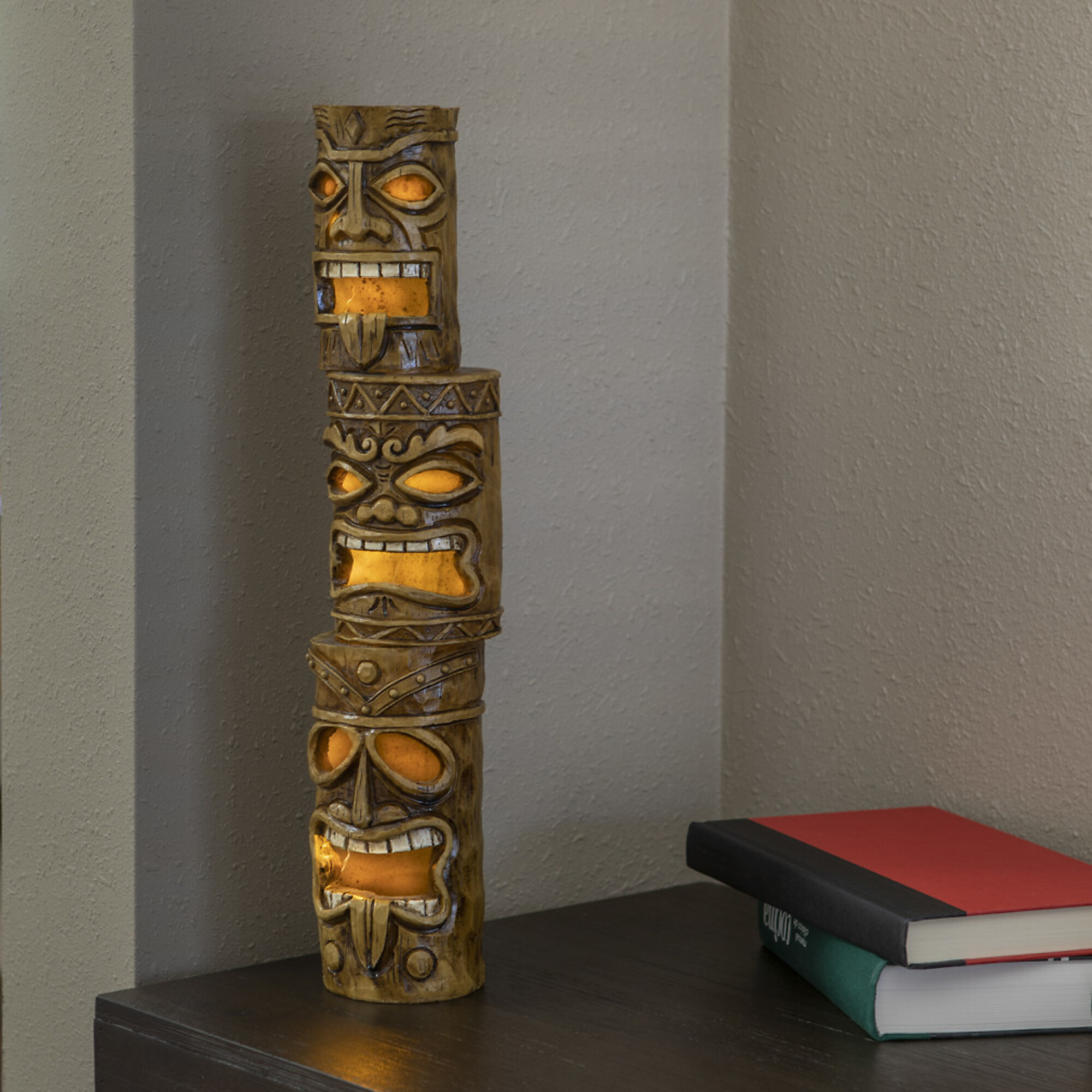 Alpine Corporation, Solar 3-Tier Hawaiian Tiki Totem w/ Yellow Lights, Model WQA826SLR-DBR