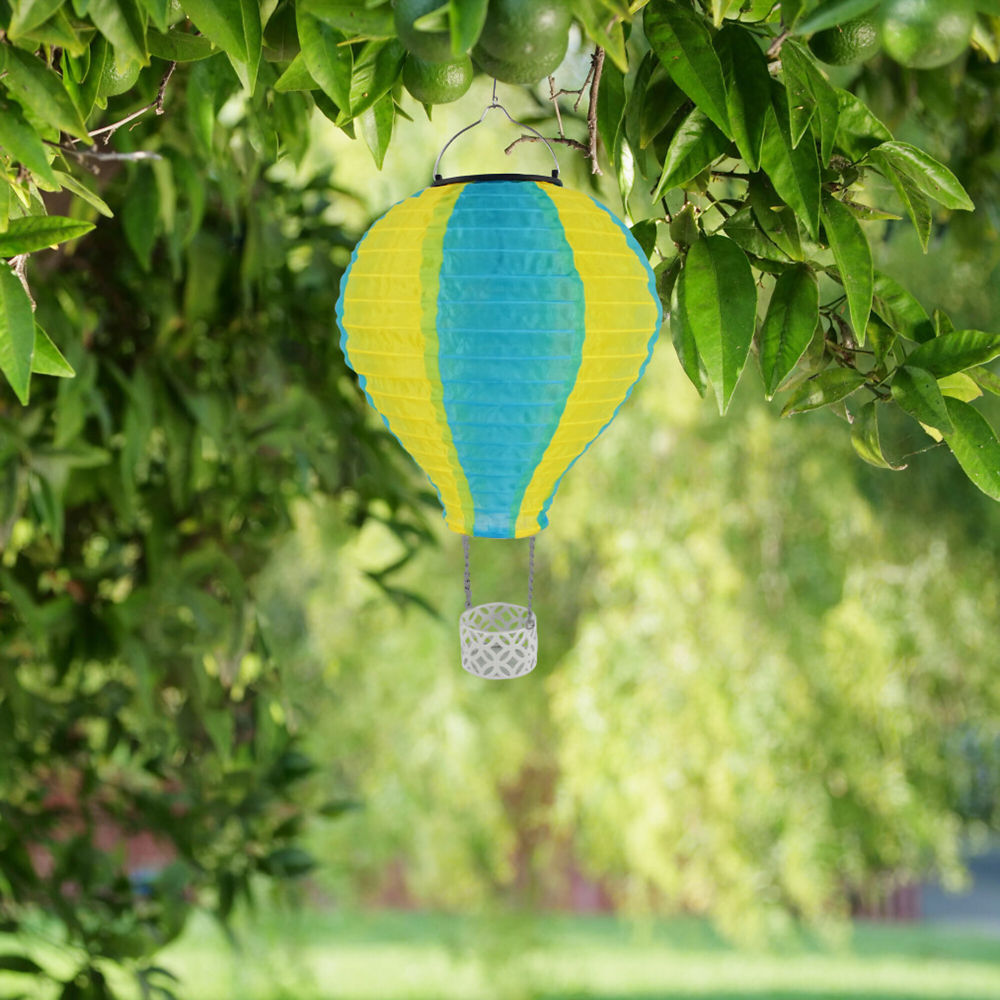 Alpine Corporation, Solar Yw/Bl Cloth Hot Air Balloon w/ Flame LED Lts, Model QLP1566SLR-YLBL